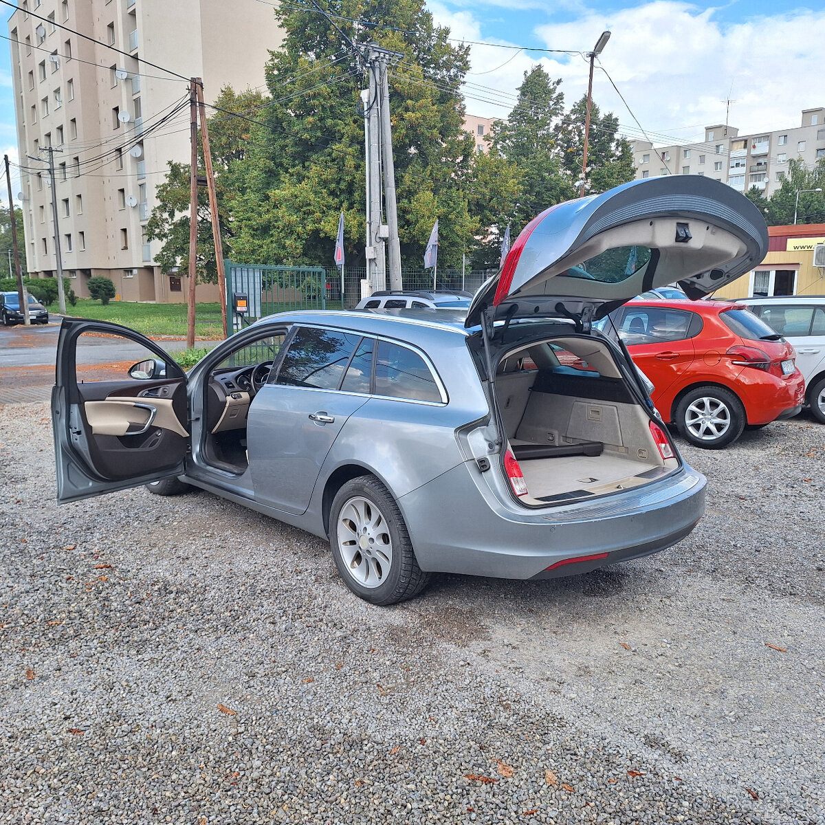 Opel Insignia ST 2.0 CDTI 130k Cosmo A/T - AJ NA SPLÁTKY - 20