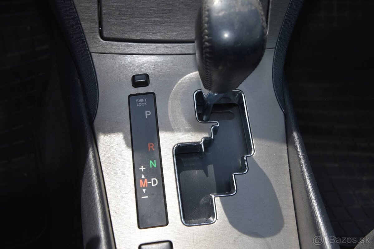 Toyota Avensis Combi - 20