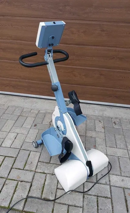 rehabilitačný bicykel na nohy pre ZTP vozičkarov Cz-Jazyk - 20
