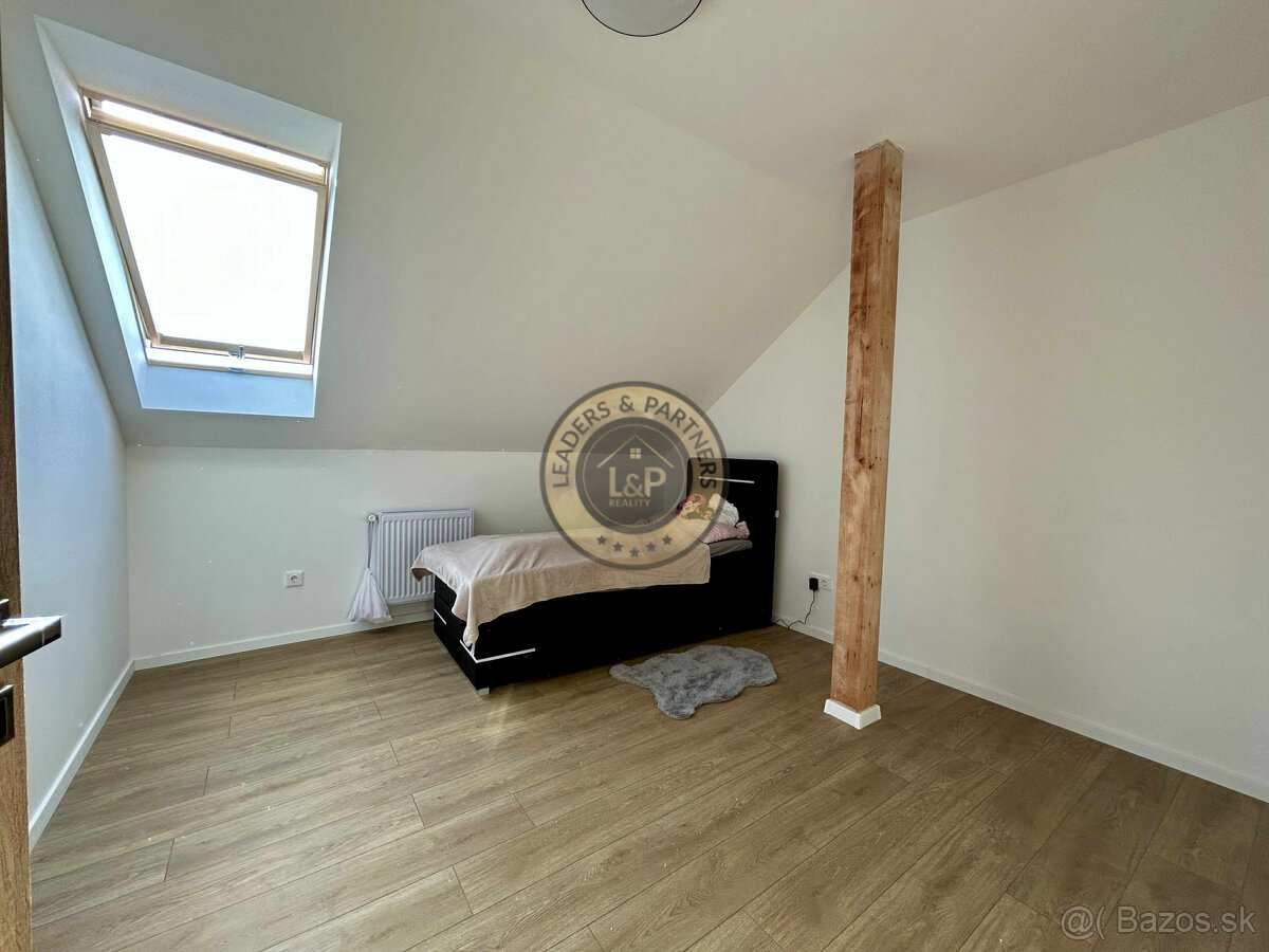 PREDAJ rodinný dom Bezenye - 20