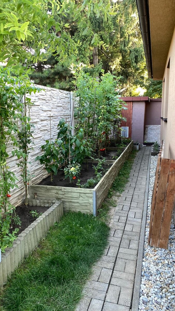 Rodinný dom s garážou Ivanka pri Nitre ZĽAVA - 20