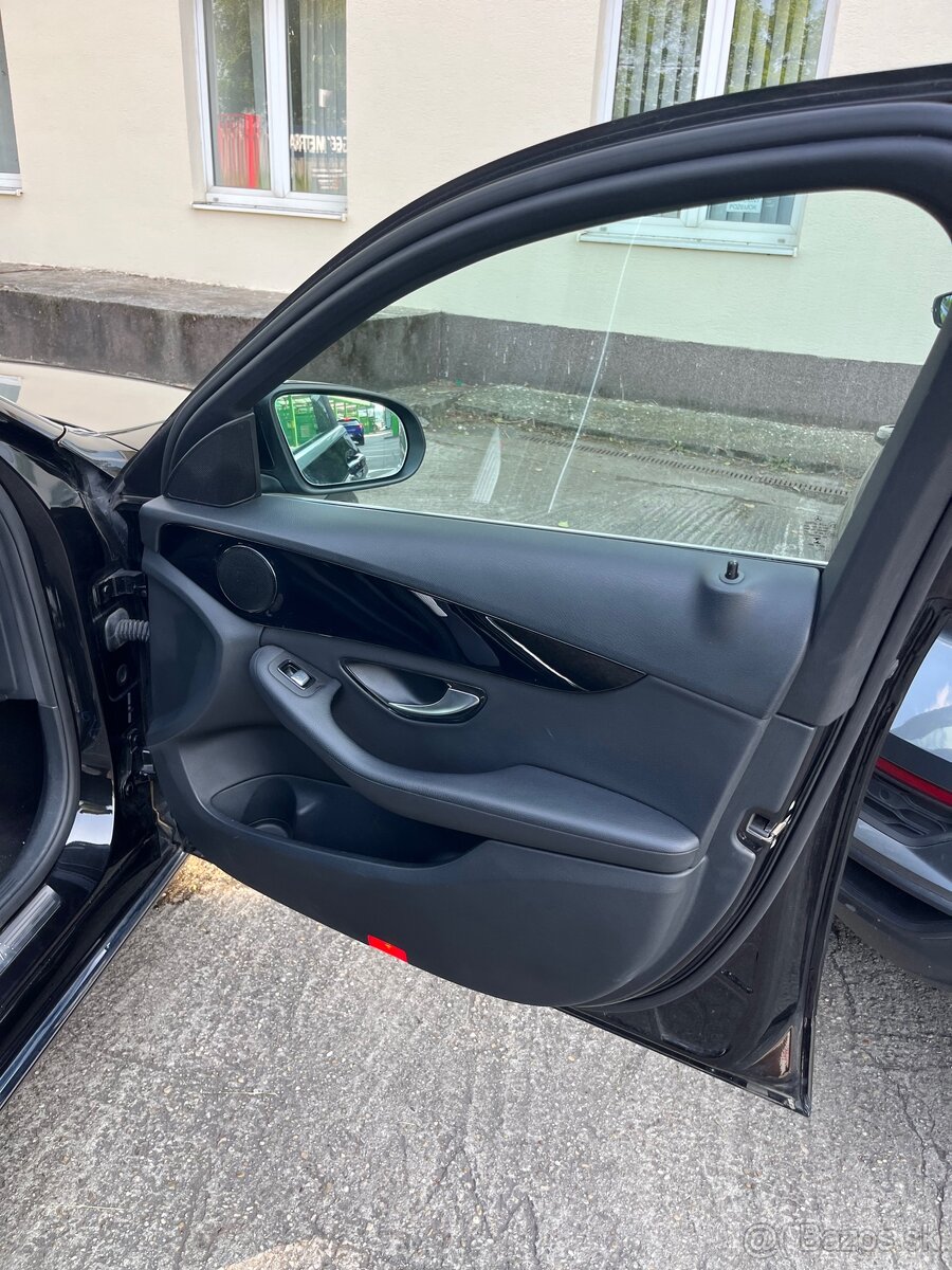 Mercedes-Benz C 220 trieda - 20