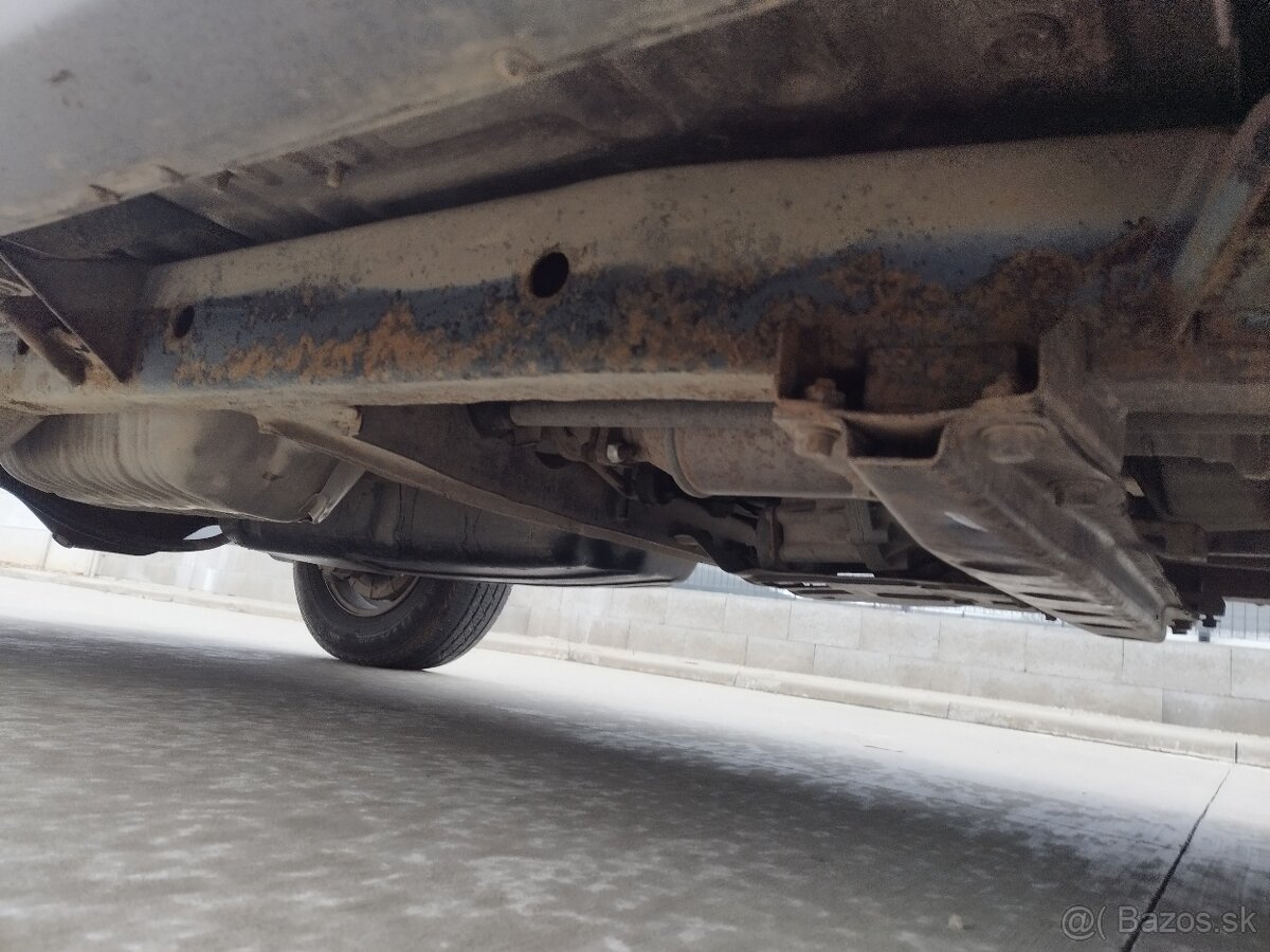 Hyundai terracan 2.9crdi 110kw 4x4 - 20