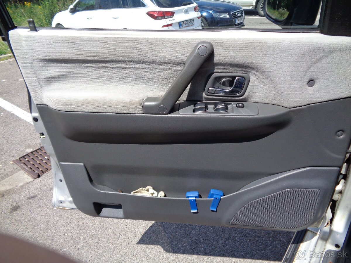 Mitsubishi Pajero 2.8 D GLS - 20