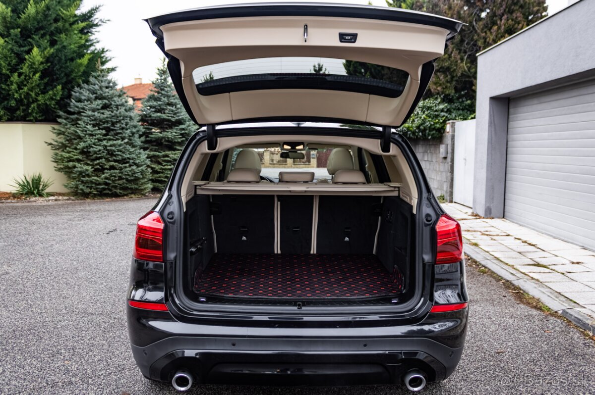BMW X3 xDrive20d 140kW / Panoráma / - 20