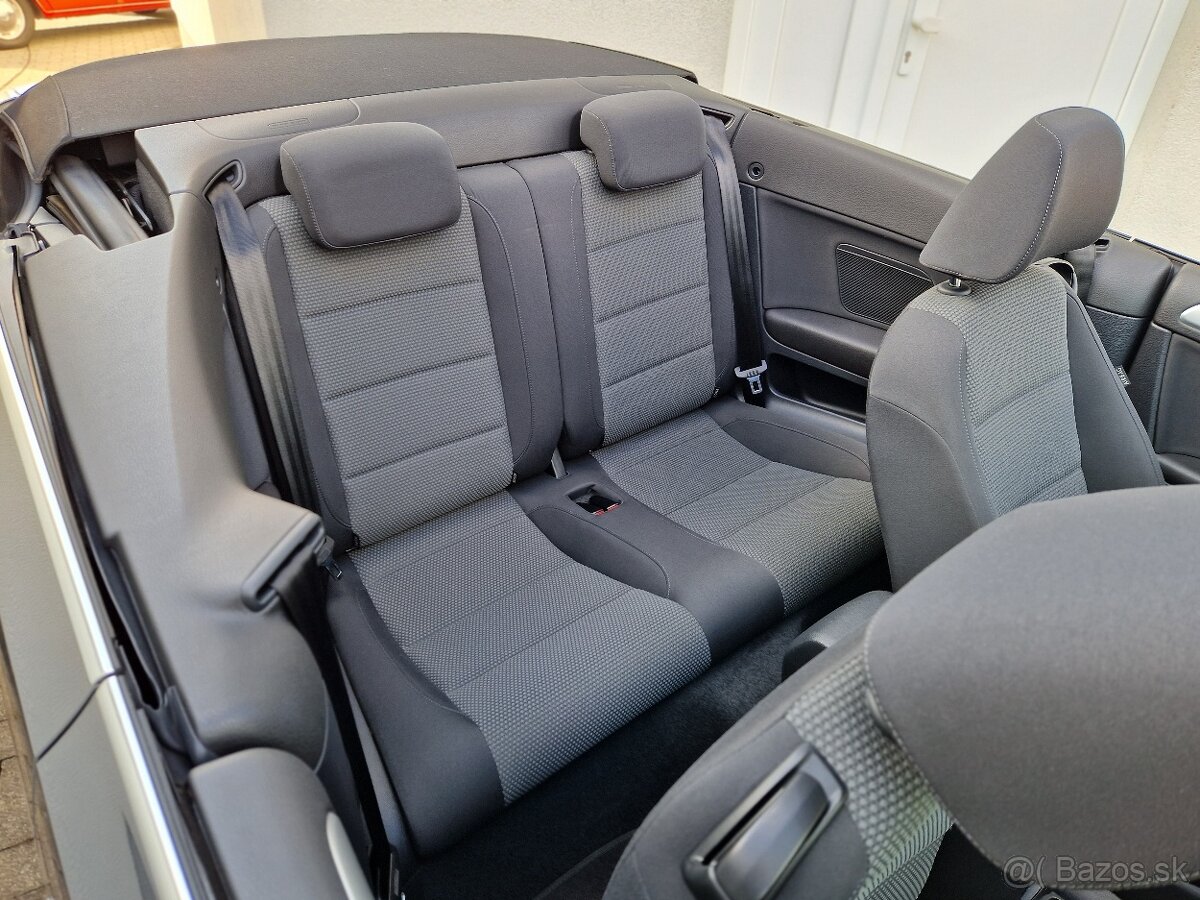 Volkswagen Golf Cabrio 2.0 TDI BlueMotion Technology - 20