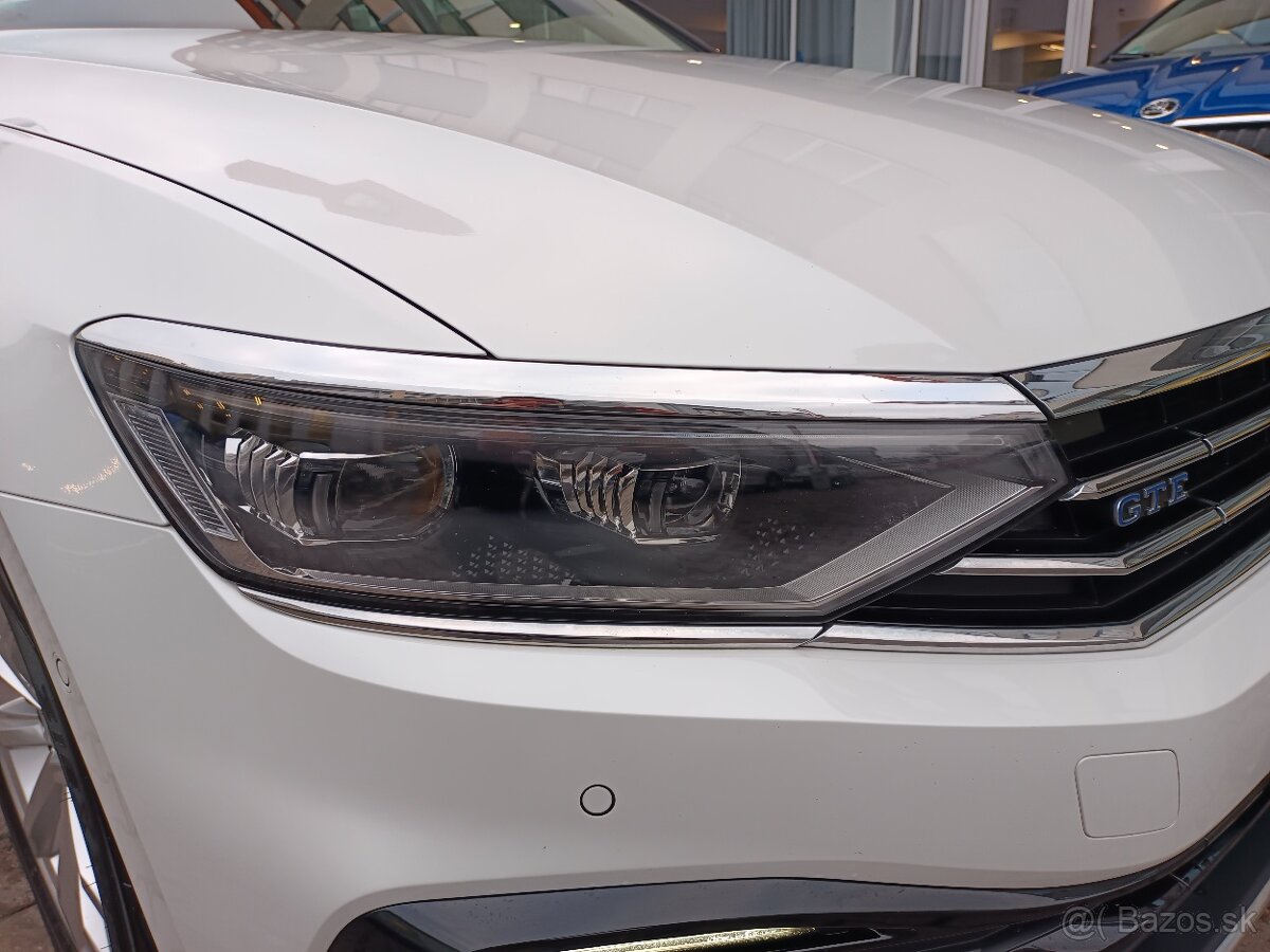 VW Passat B8 GTE Variant 1.4TSI 160kW DSG - záruka Autodraft - 20