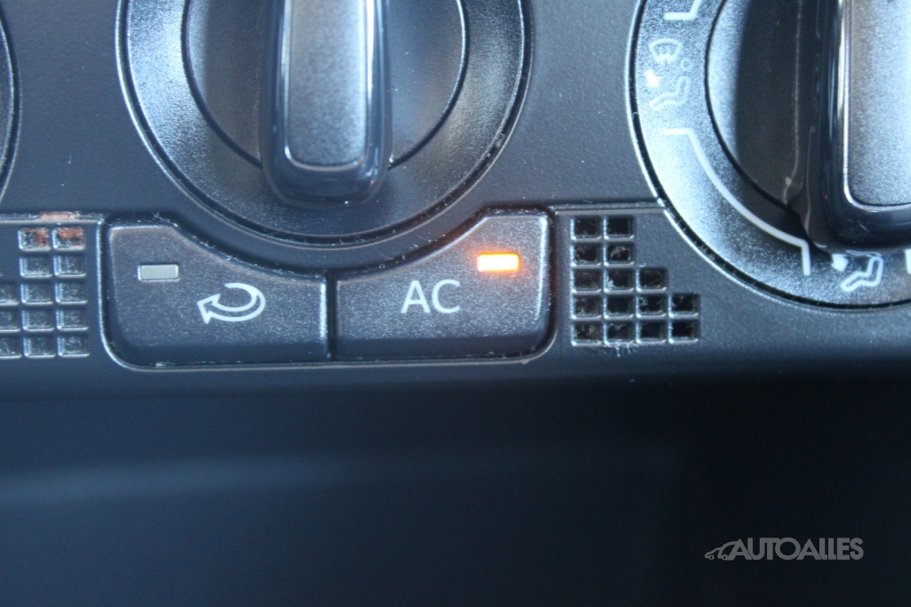 Volkswagen Polo 1,2 i 12V 44 kW TRENDLINE - 20