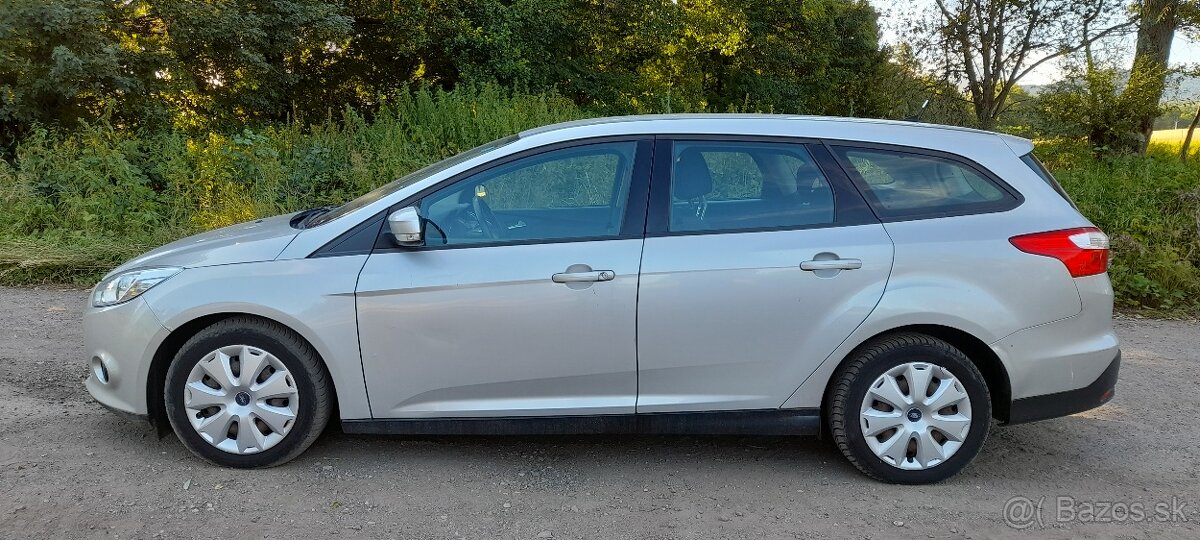 Ford Focus Kombi 1,6 TDCI Duratorq Turnier Trend - 20