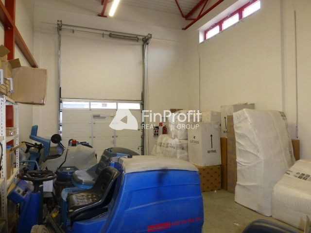 Kancelárske priestory s voliteľnou dispozíciou a skladom na - 20