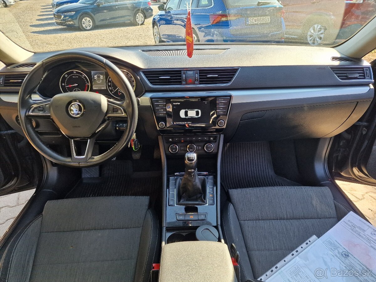 Škoda Superb III 2.0 TDi 150K Style M6 sedan (diesel) - 20