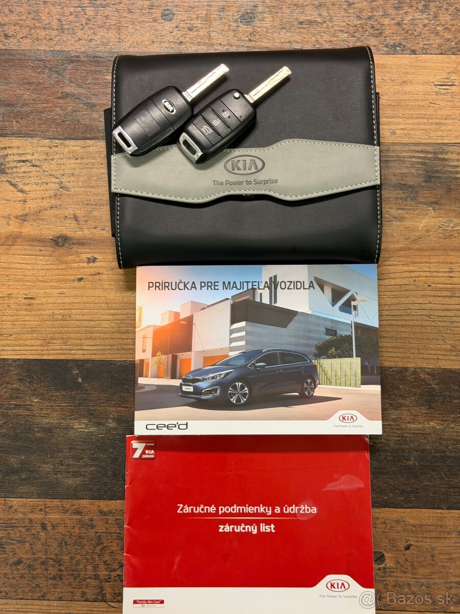 Kia Ceed 1.4i facelift 2016 Gold+ Navi Výhrev Kamera SR auto - 20