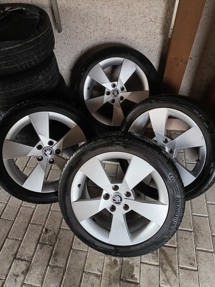 Škoda Octavia 2.0TDI 110kw DSG/6st. - 20