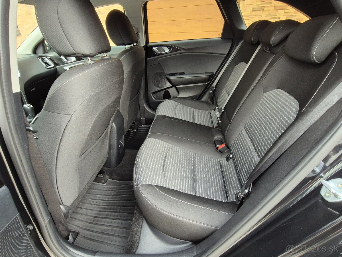 Kia Ceed SW 1.6 CRDi MHEV Gold - 20