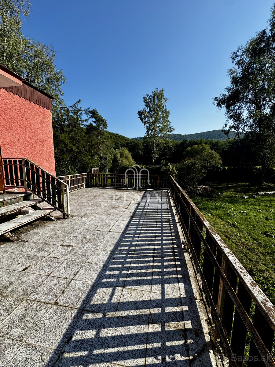 ZNÍŽENÁ CENA -Retro chata na Šugove vhodná na celoročné býva - 20