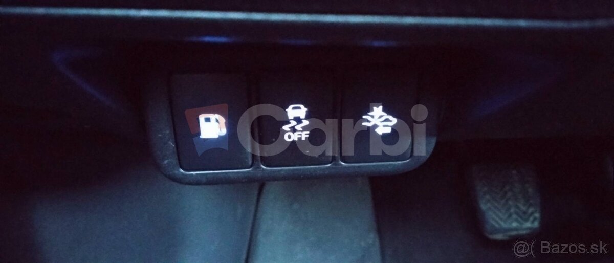 Toyota Avensis 1.8 Valvematic Active - 20