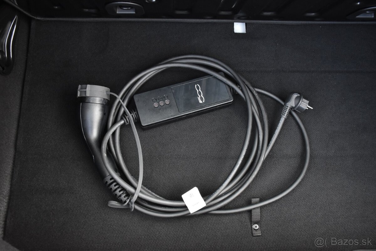 Fiat 500e Elektro 23,8_kWh SOH_94,8_% 15_000_KM 12/2021 - 20