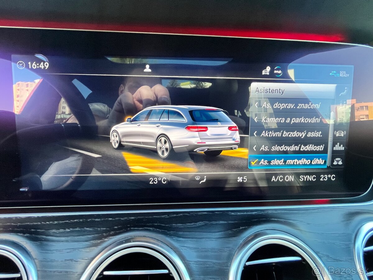 Mercedes-Benz E400d T 4matic AMG 3/2019 Webasto Top stav - 20