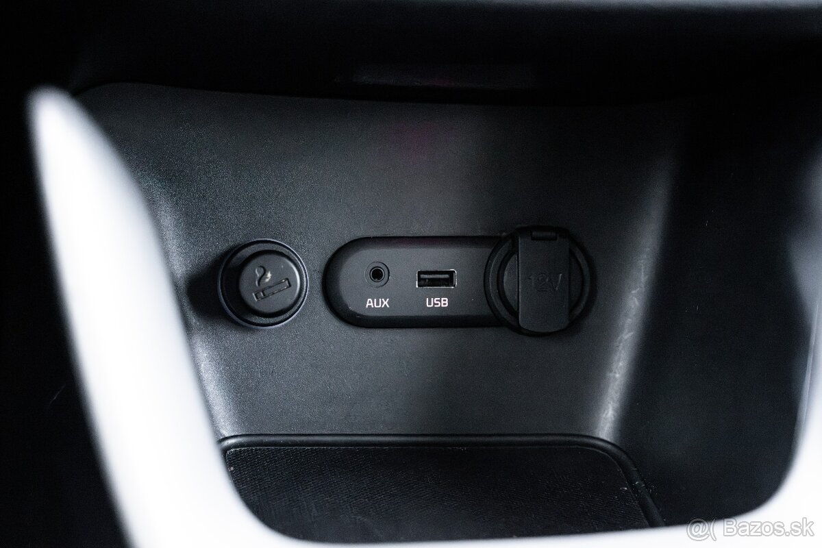 Kia Ceed 1.6 CRDi 94kw M6, SR vozidlo - 20