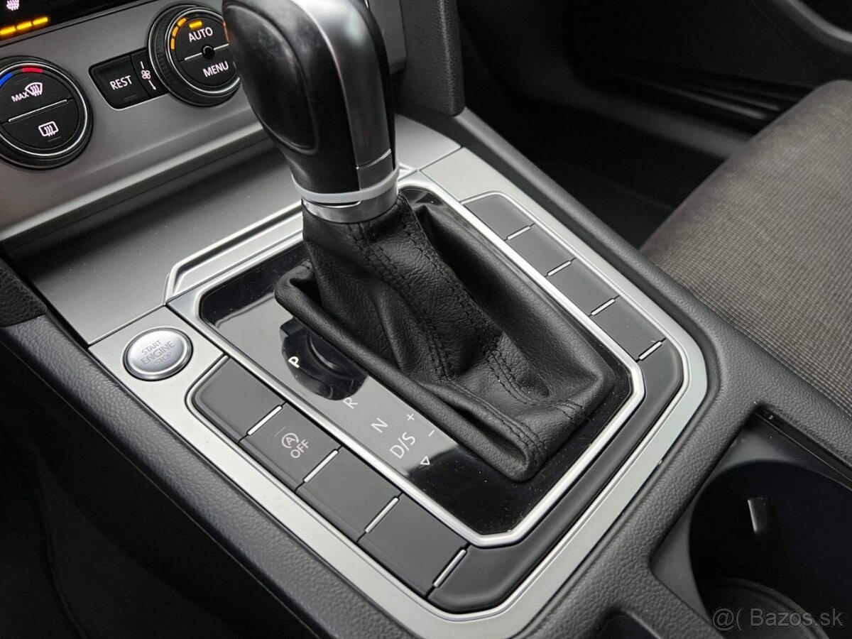 Volkswagen Passat Combi 2.0TDI 110kW automat tažné klima ACC - 20