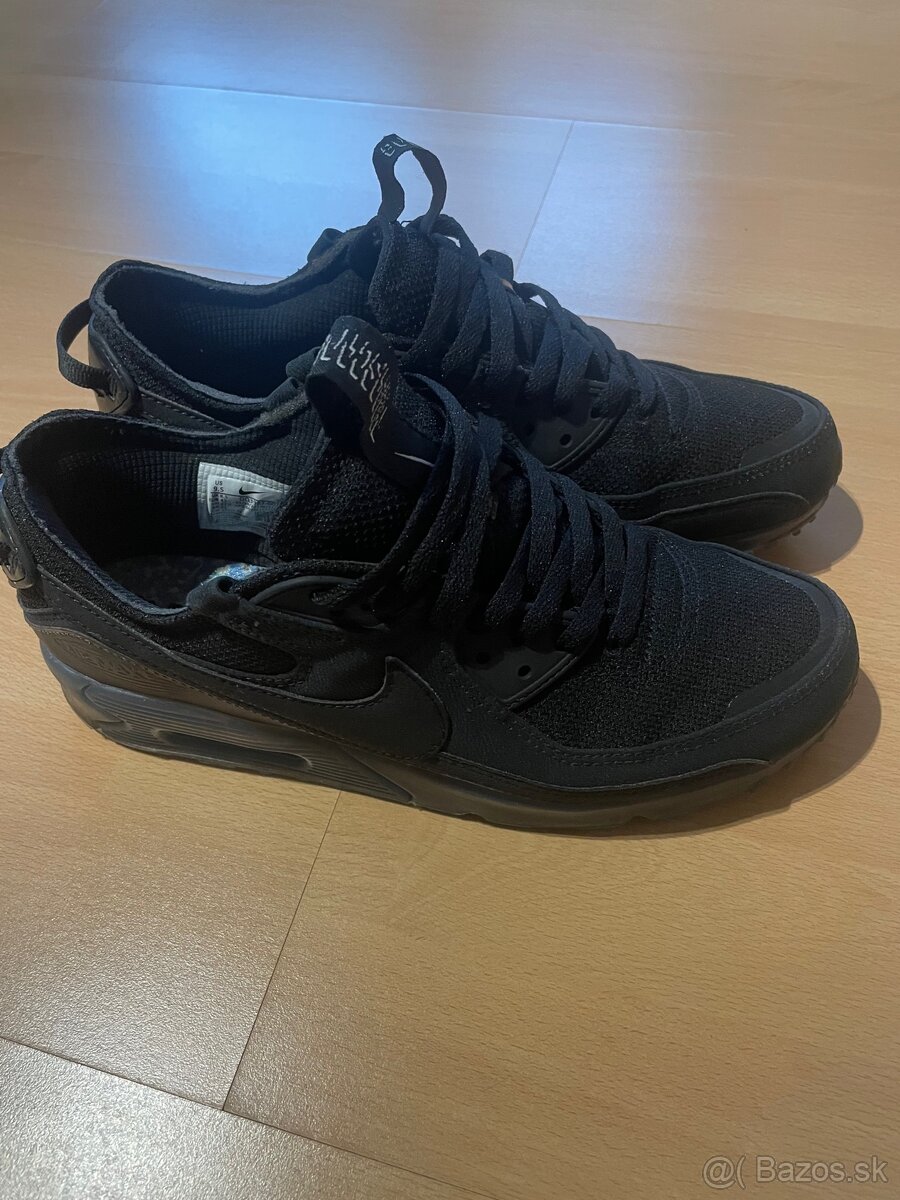 Superdry + 2x Nike Air Max - 20