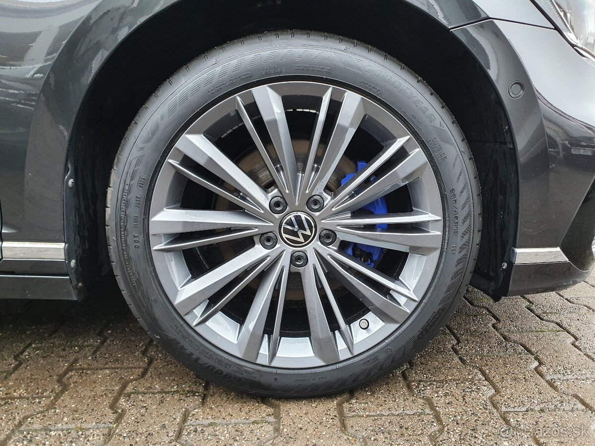 VW Passat B8 GTE Variant 1.4TSI 160kW DSG - záruka Autodraft - 20