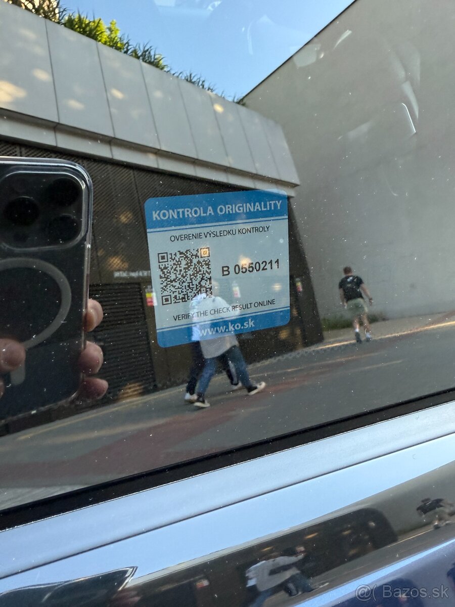 Mercedes-Benz C trieda Kupé C 300 9G 180kW245HP A9 - 20