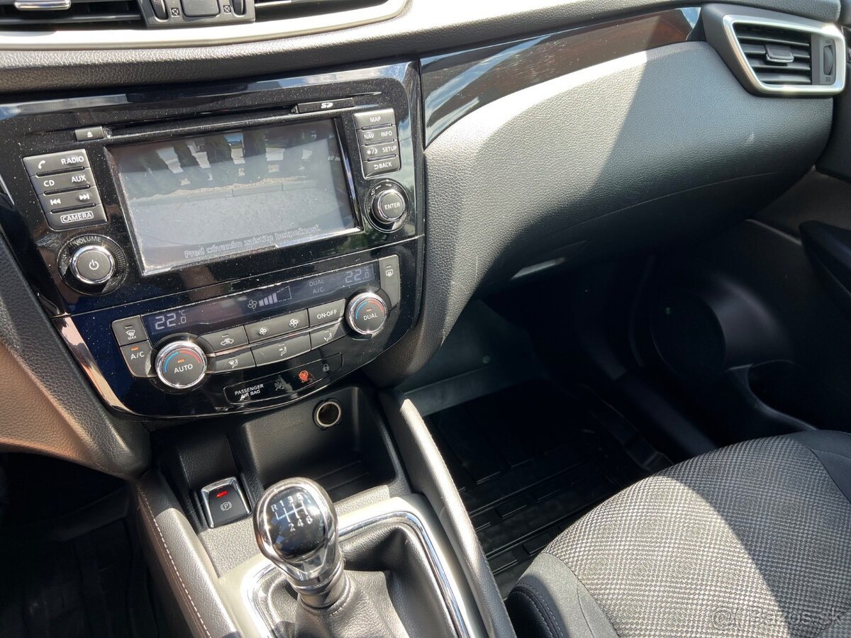 Nissan Qashqai DIG-T 115 Tekna - 20