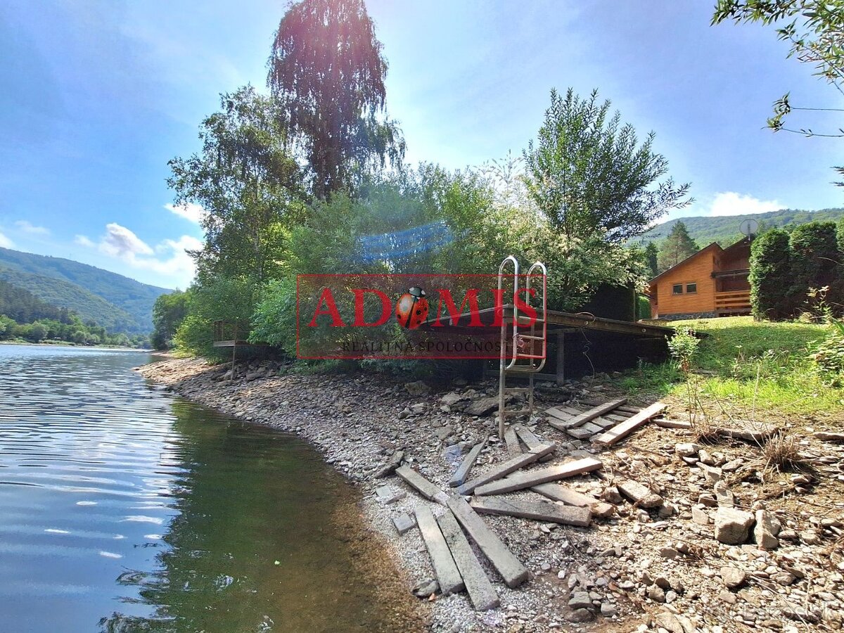 ADOMIS - predám celoročná chata 3x izba, vlastné mólo, na Ru - 20