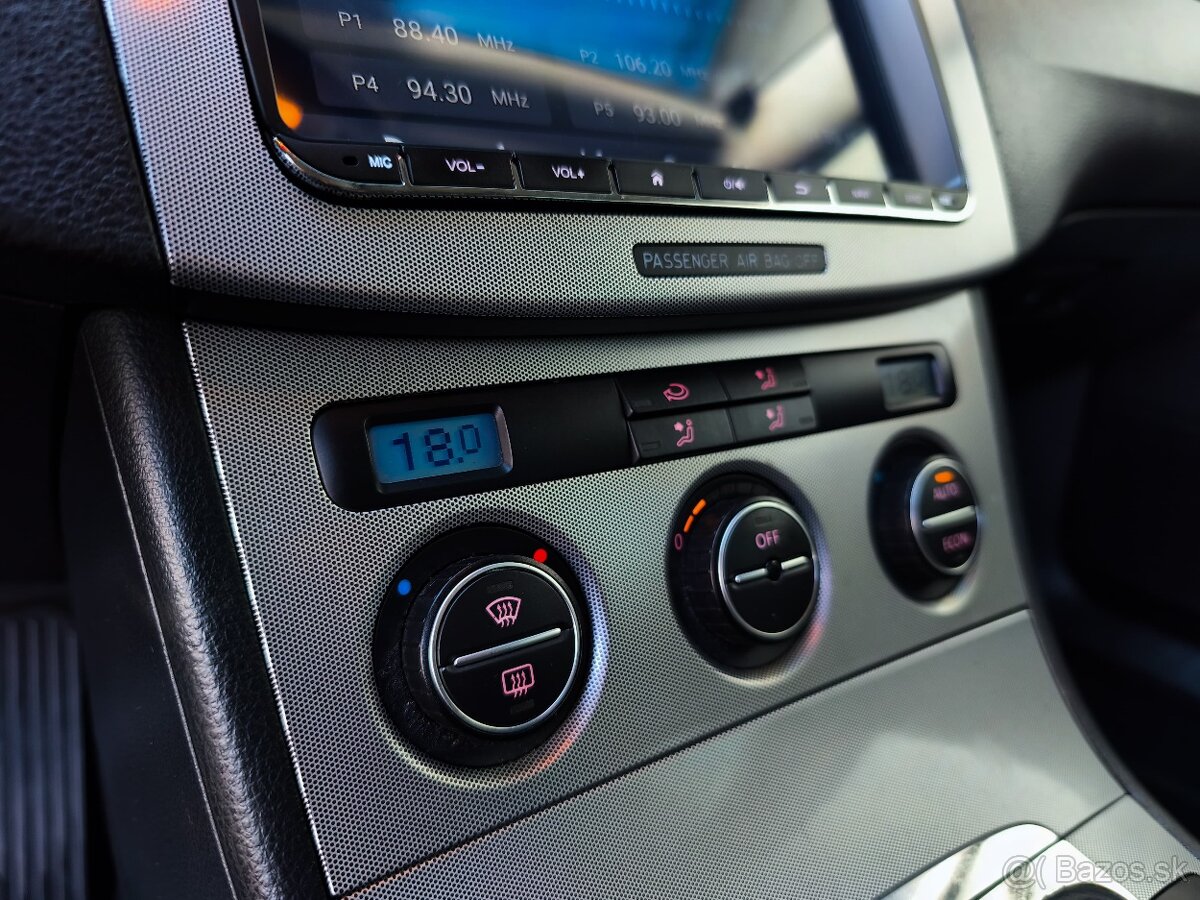 Volkswagen Passat B6 Combi 2,0 TDI 103kw diesel nová STK - 20