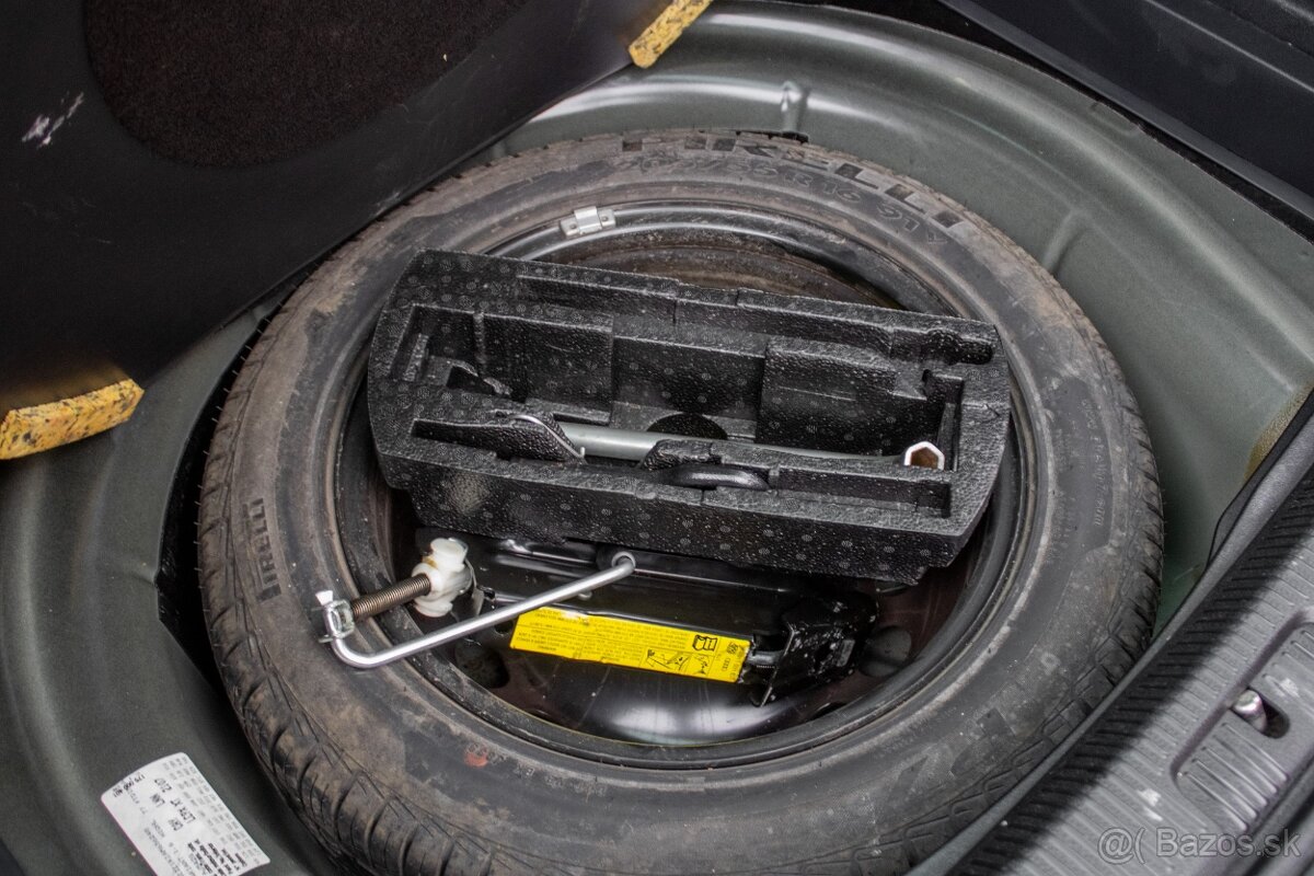 Volkswagen Golf 6 Variant 1.6 TDI Highline 4-Motion - 20