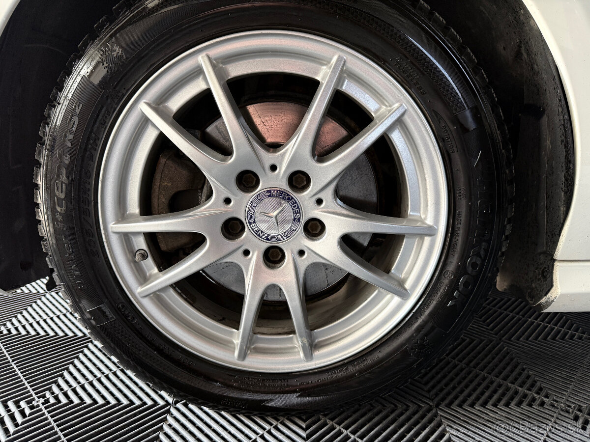 Mercedes-Benz CLA Kupé 180 - 20