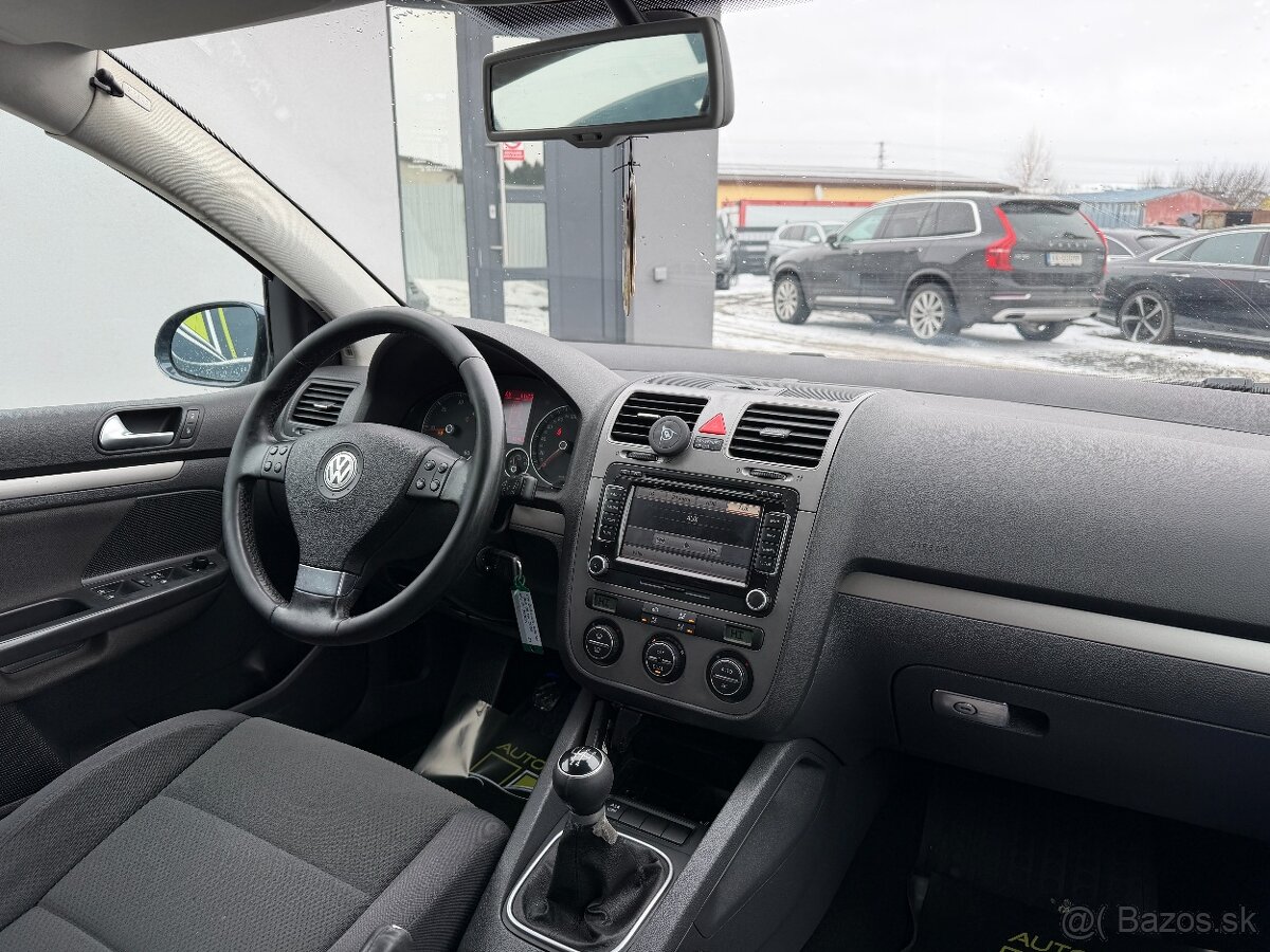 Volkswagen Golf 1.9 TDI Trend • Manuál • Hatchback • 2 250 € - 20