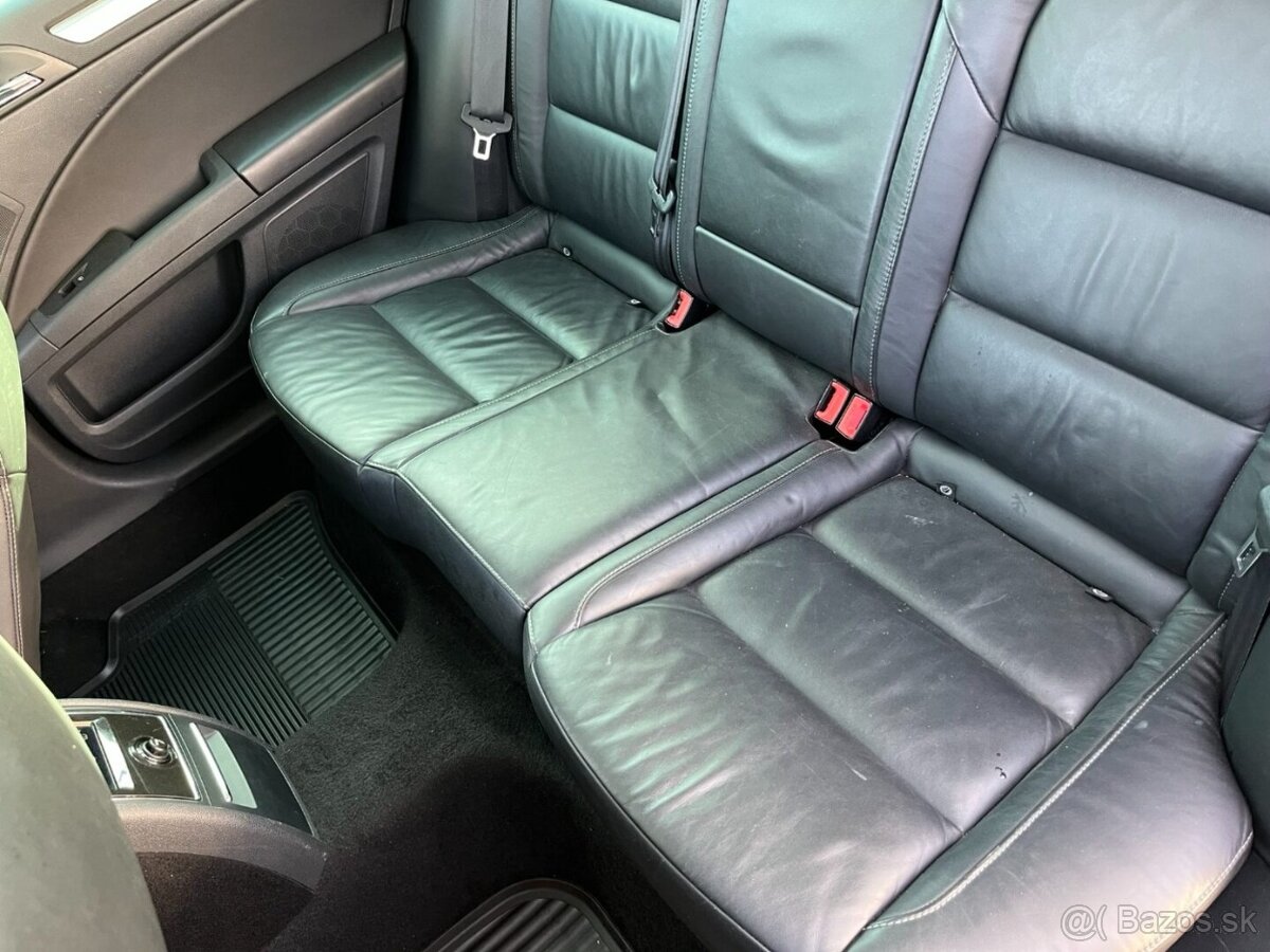 Škoda Superb 2.0 TDI DSG - 20