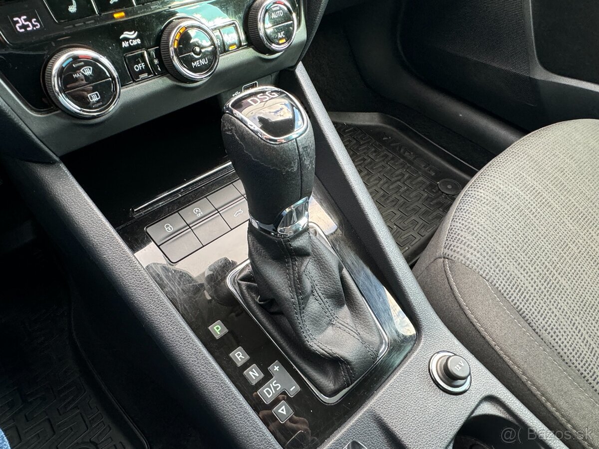 Škoda Octavia Combi 2.0 TDI Ambition DSG - 20