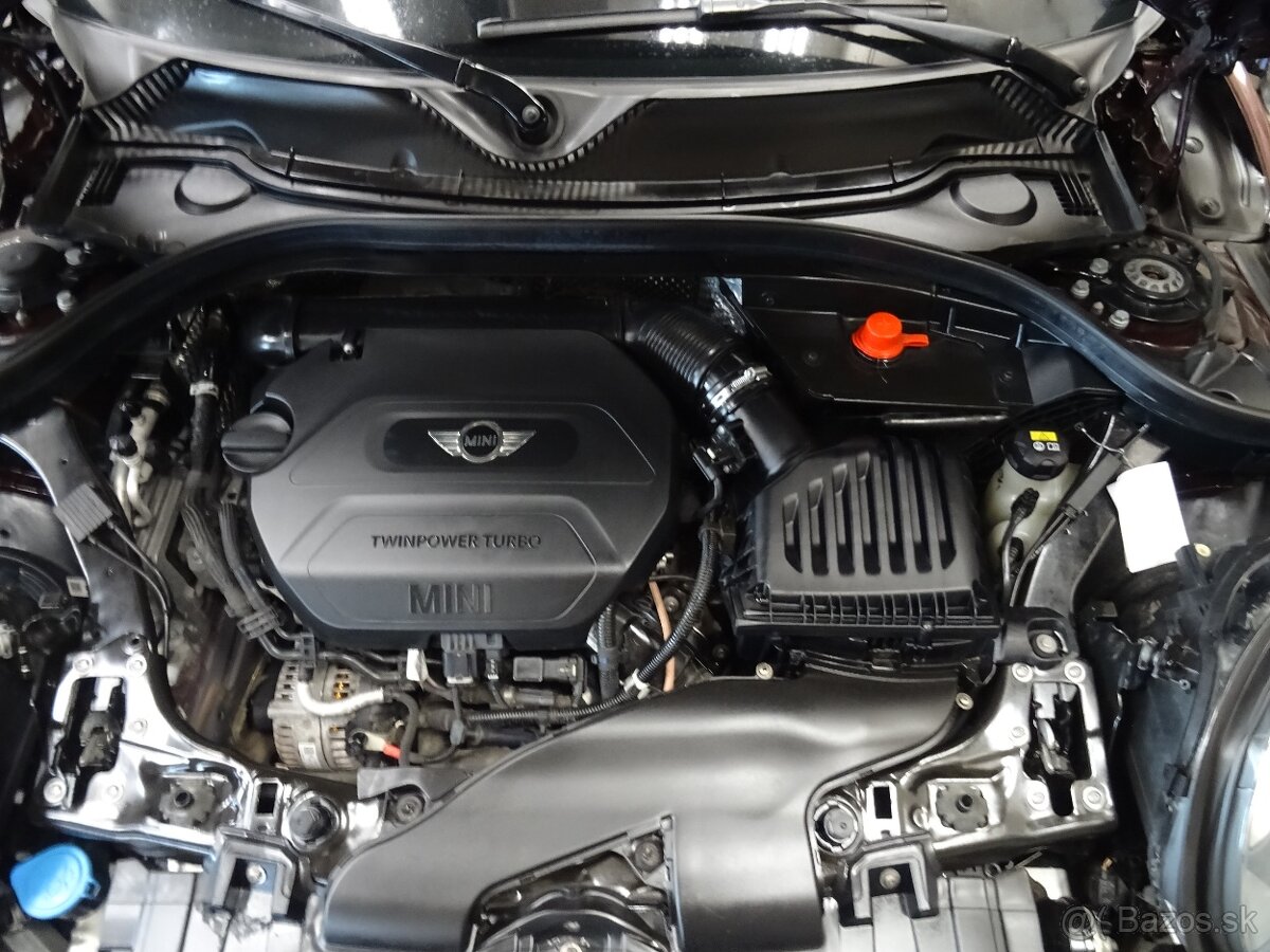 Mini Clubman One 1,5D 85kW 1x maj. pěkná výbava - 20