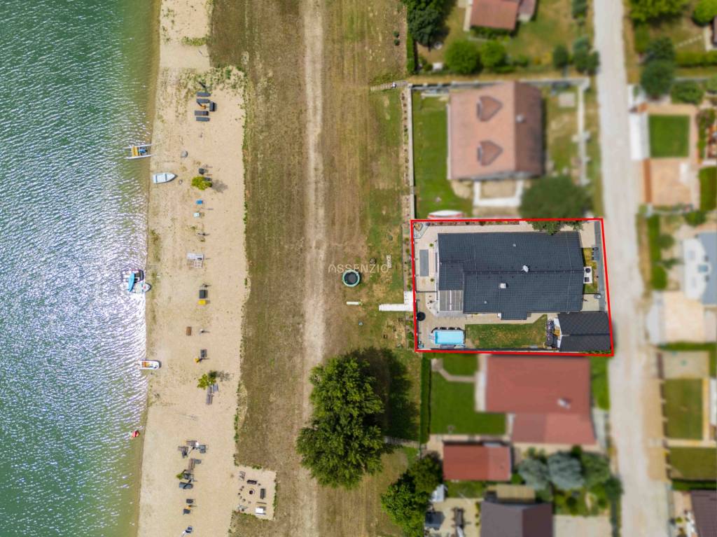 ASSENZIO - EXKLUZÍVNE - 4izbová oáza pokoja pri jazere len k - 20