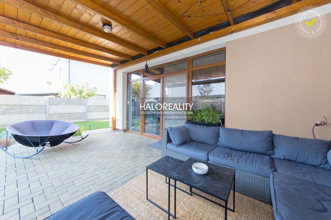 HALO reality - Predaj, trojizbový byt Slovenský Grob, Malý R - 20