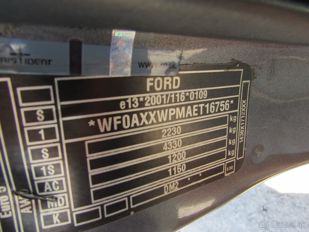 Ford Kuga 2.0 TDCI - ST LINE - 4x4, AUTOMAT - splátka 146,-€ - 20