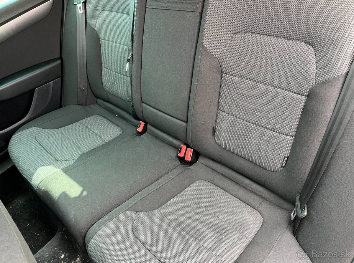 Volkswagen Passat B7 1.6TDi - 20