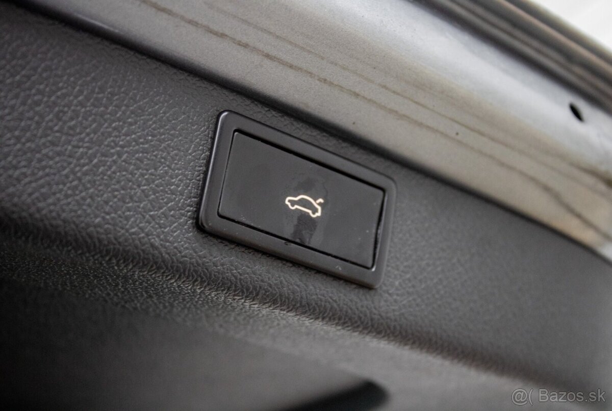 Škoda Superb Combi 2.0 TDI 4x4 DSG - 20