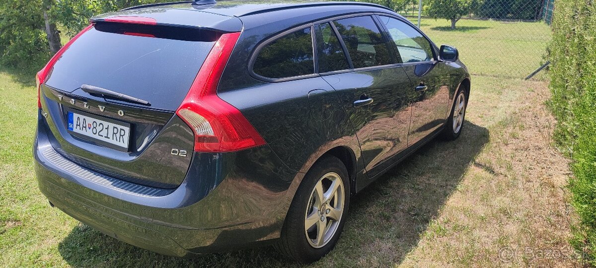 Volvo V60, 2,0 d, 2018, Momentum, kombi 2,0 diesel, - 20