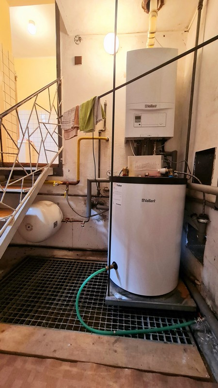 Rodinný dom v Nitrianskom Pravne,pozemok 1611m2+garáž,dielňa - 20