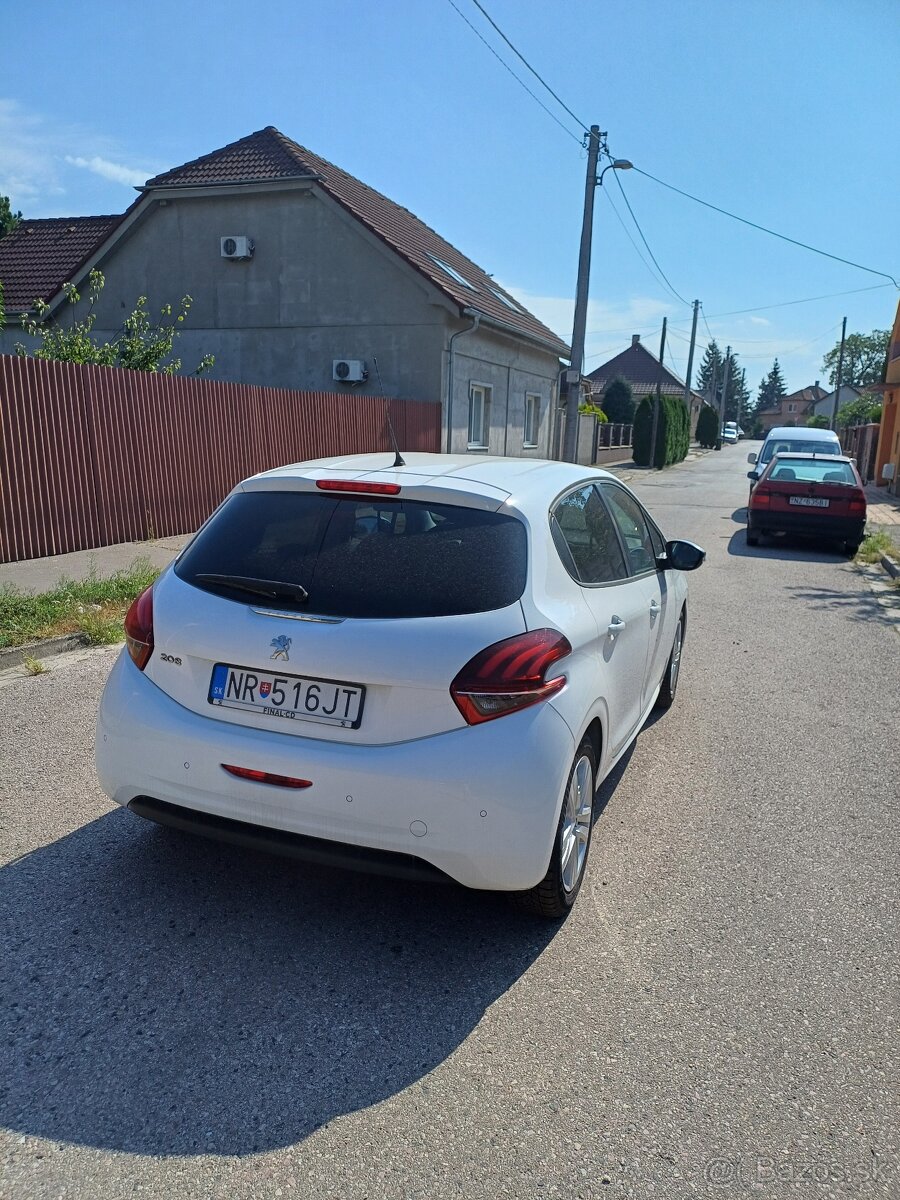 Peugeot 208 vo vybave Style - 20