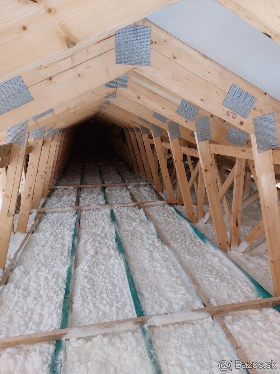 STRIEKANÁ PUR PENOVÁ IZOLÁCIA – DOMY, PODKROVIA, HALY, GARÁŽ - 20