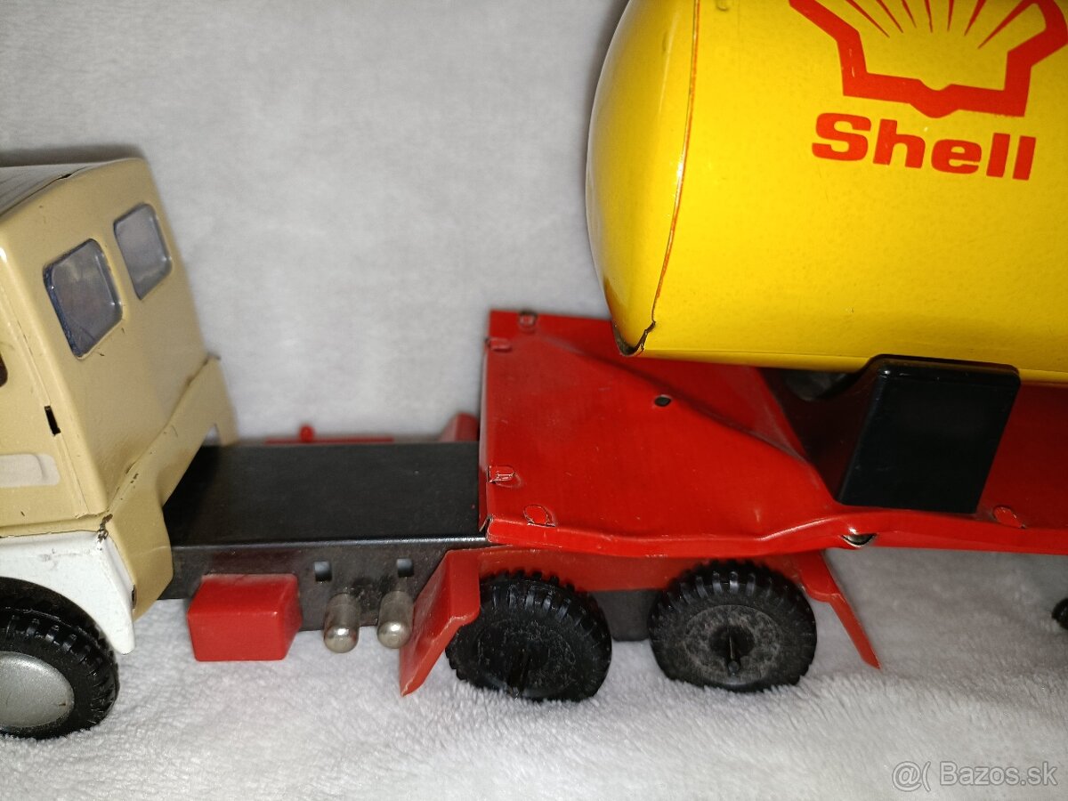 Retro autá na diely - 20