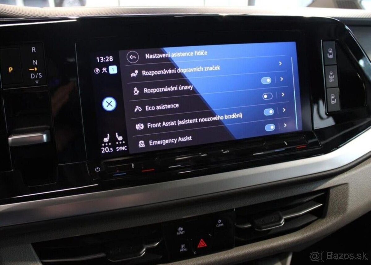 Volkswagen Multivan Style Long DSG ACC / IQ.l / 3z nafta - 20