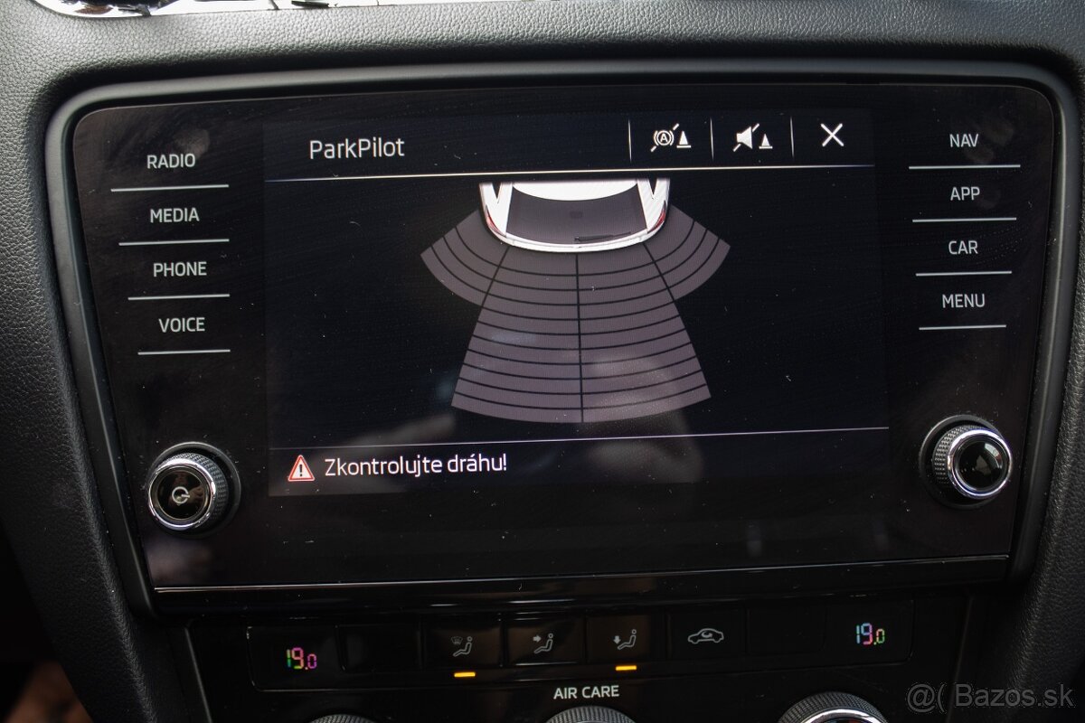 Škoda Octavia 3 2.0 tdi automat - 20