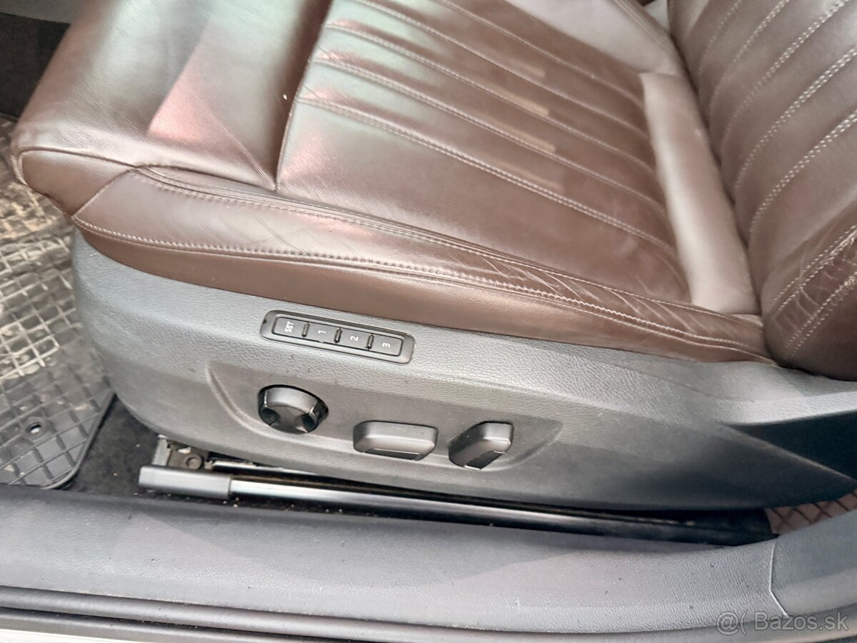 Škoda Superb 2.0TDI DSG 2015 Laurin & Klement - 20