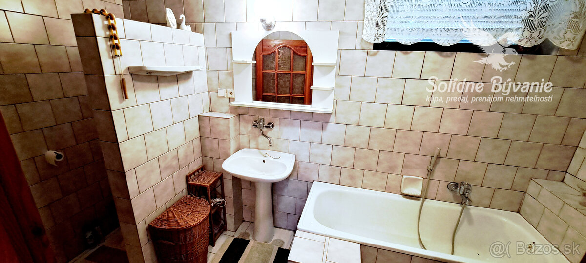 5-izbový rodinný dom v obci Ňárad - 20